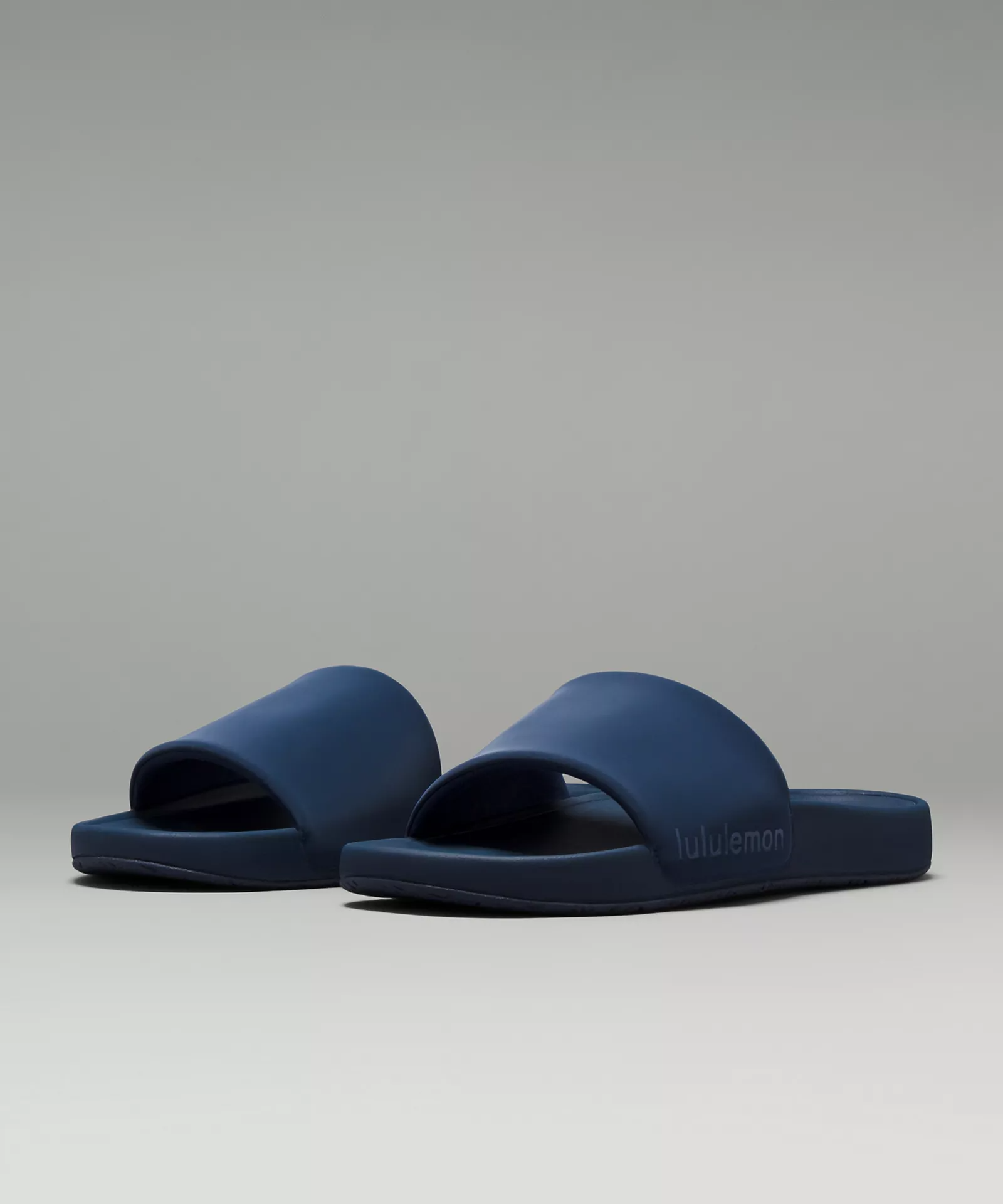 Lululemon + Restfeel Men’s Slide