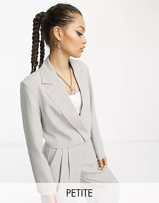 Cropped on sale blazer petite