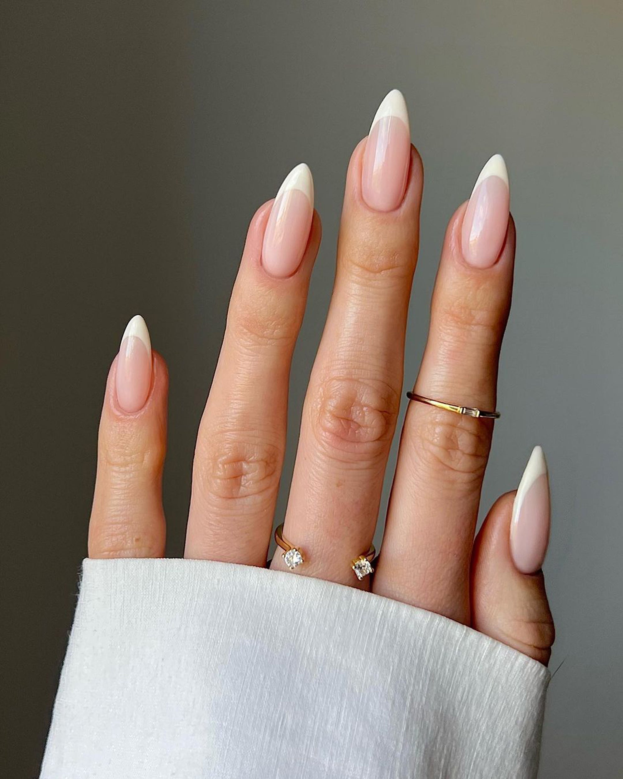25 Cute Coloured French Tip Nail Ideas : Pink Contrast