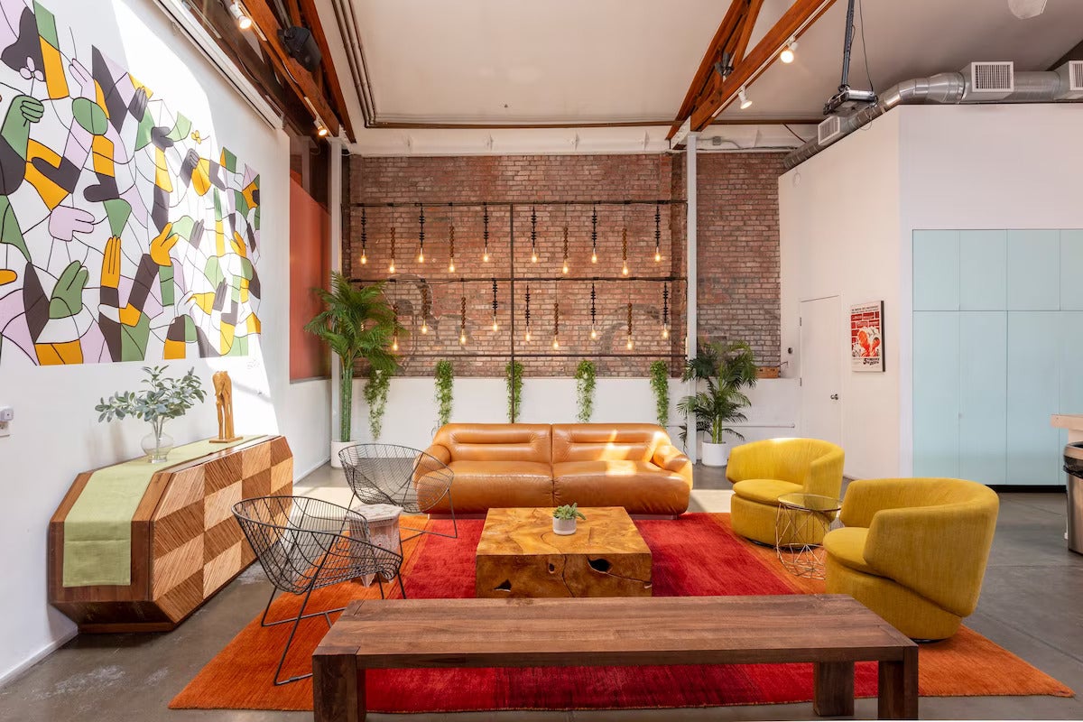 the 12 greatest airbnbs in los angeles for a star-studded journey 2 11418145