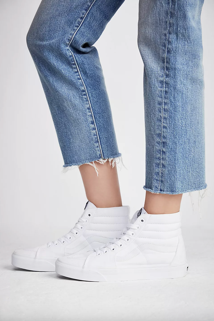Best all white sneakers for women + 23 white sneaker outfits – Jess Keys