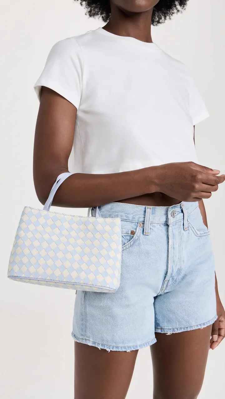Bag Trends 2023: Heart Shapes, Tangy Hues, Hobo Silhouettes & More