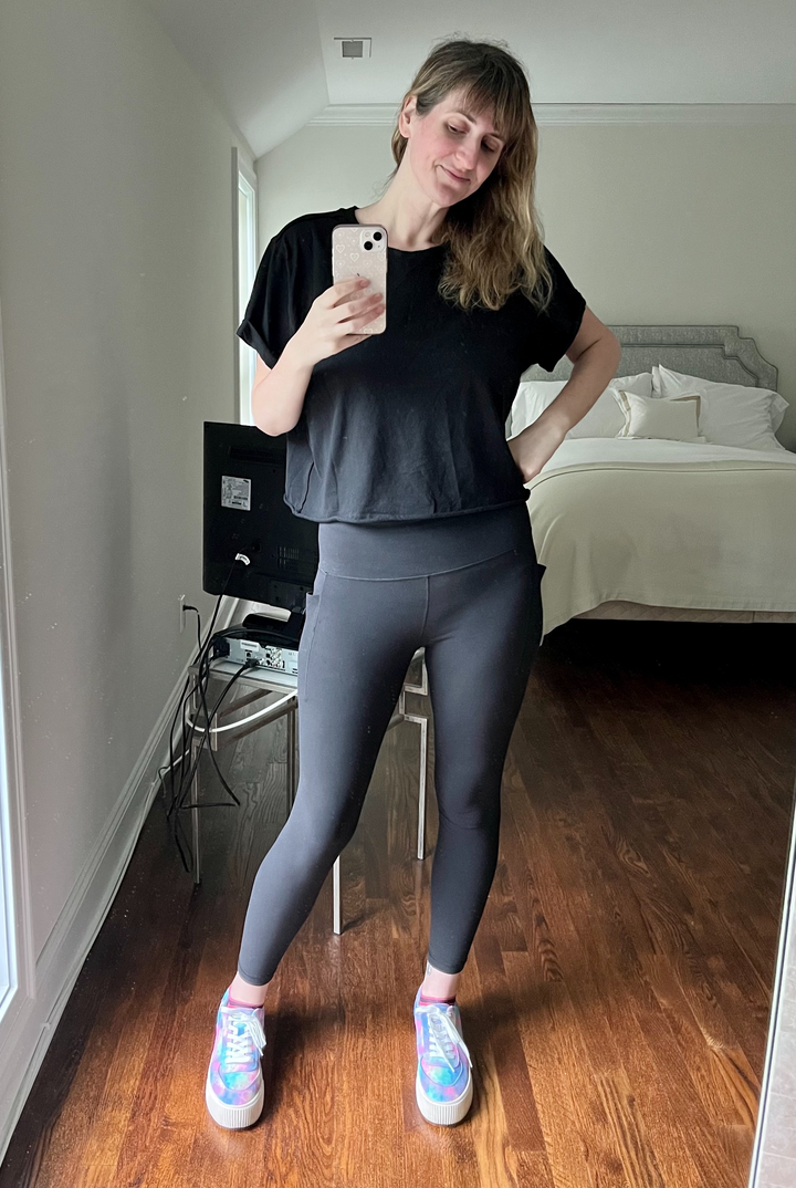 Comfortable Travel Outfits - R29 Editors Picks