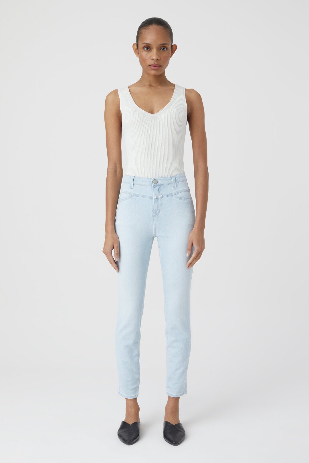 Monki Kimomo Mid Blue Jeans