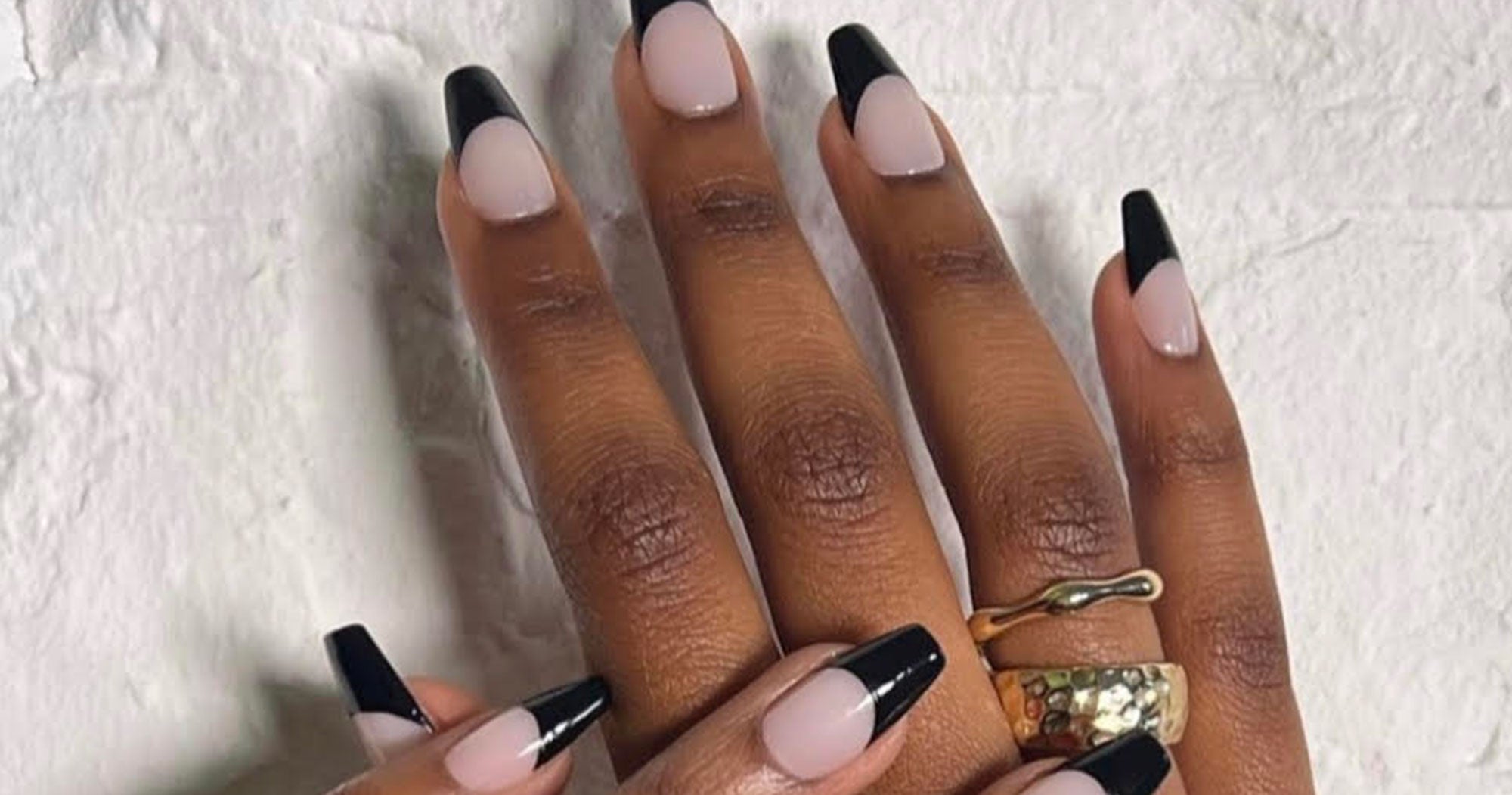 Everyone Is Getting A “Structured” Gel Manicure — Here’s Why