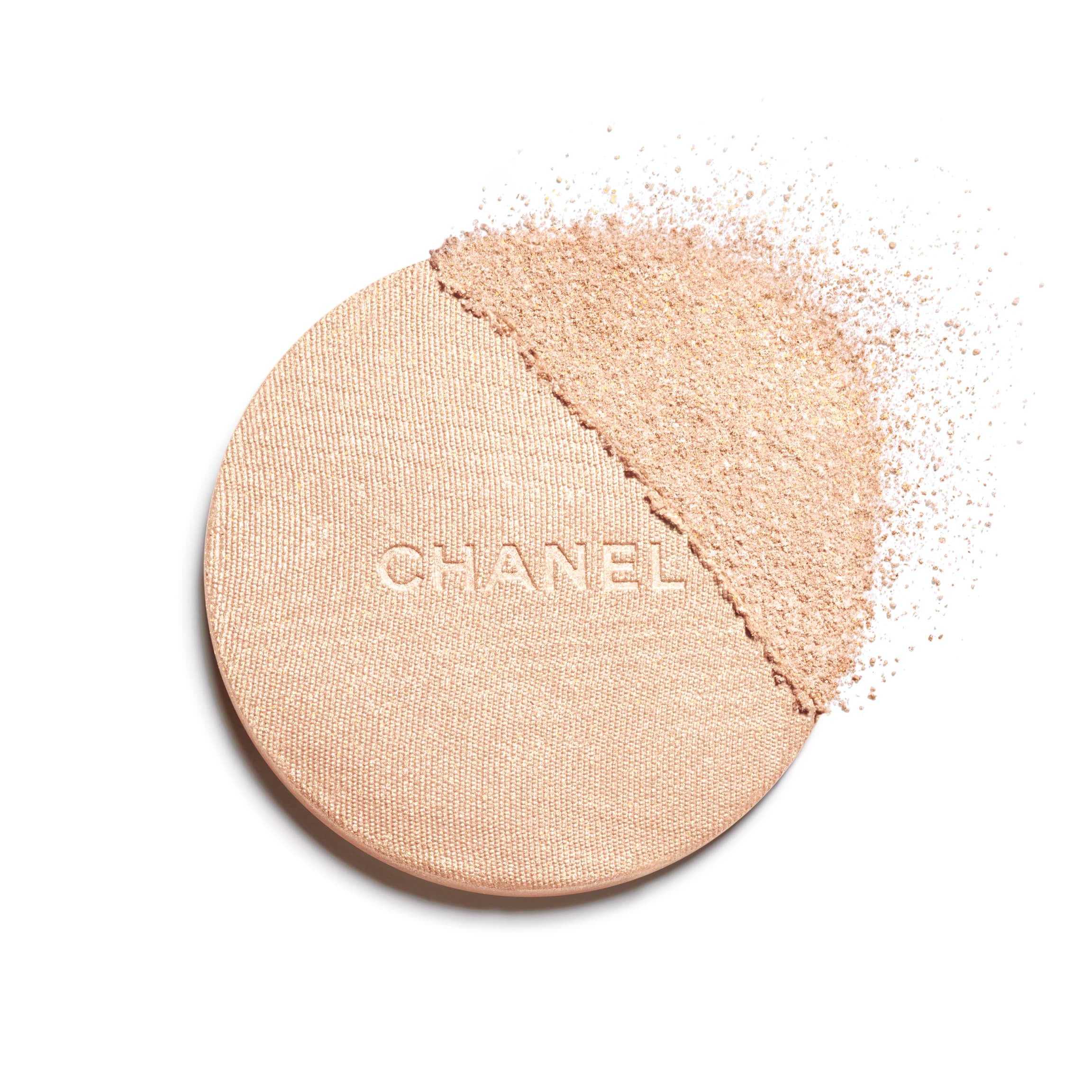 Chanel + POUDRE LUMIÈRE Highlighting Powder