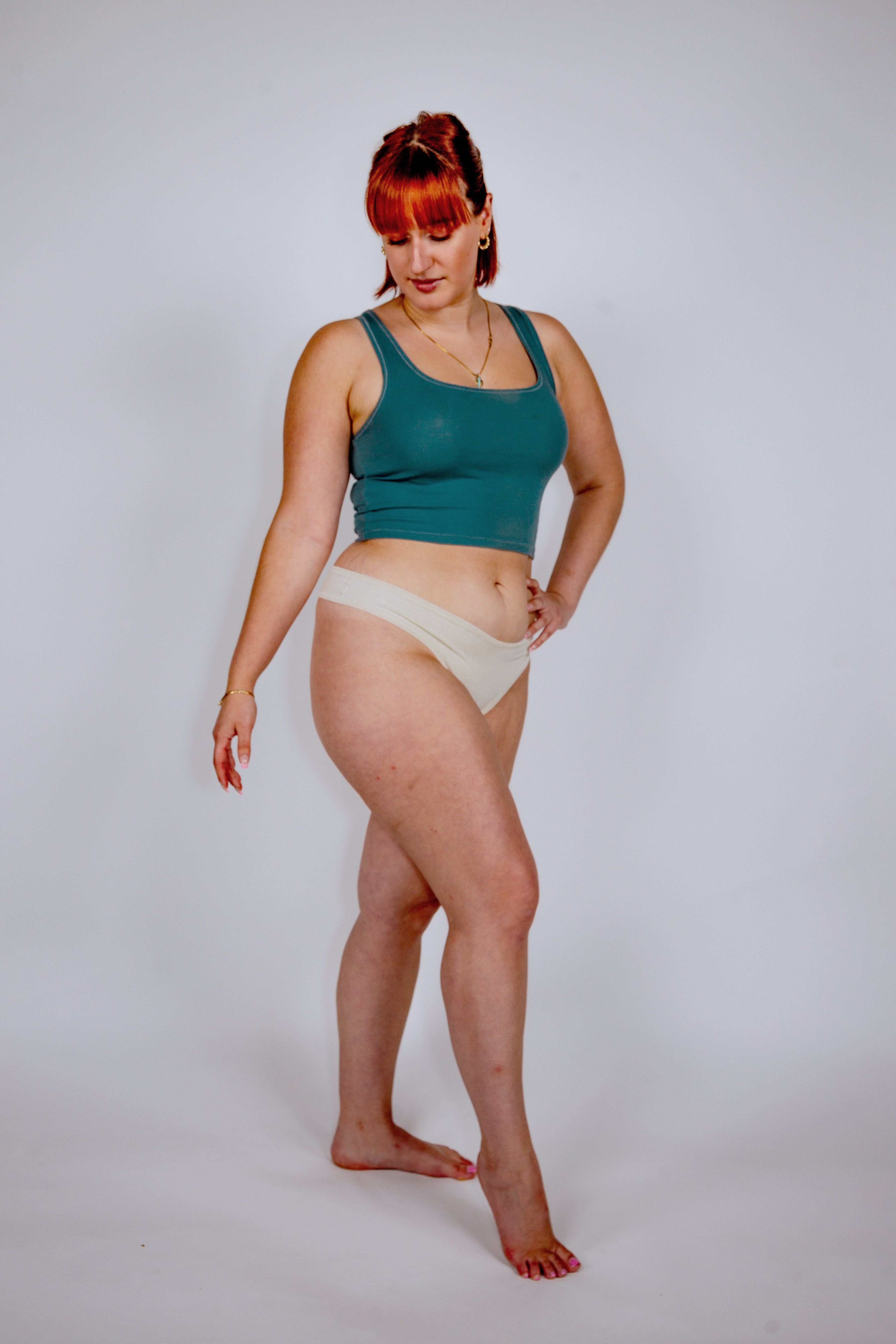 A Brutally Honest Skims Underwear Review From 3 Editors