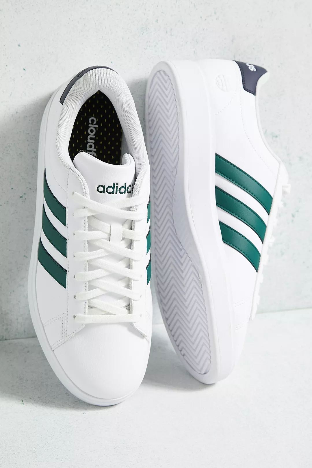 Adidas white green sales trainers