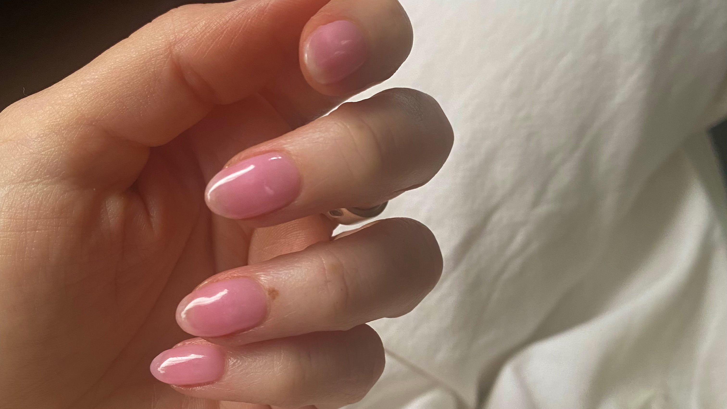 Difference Between Gel Nails and Acrylic Nails - Nail Club LA