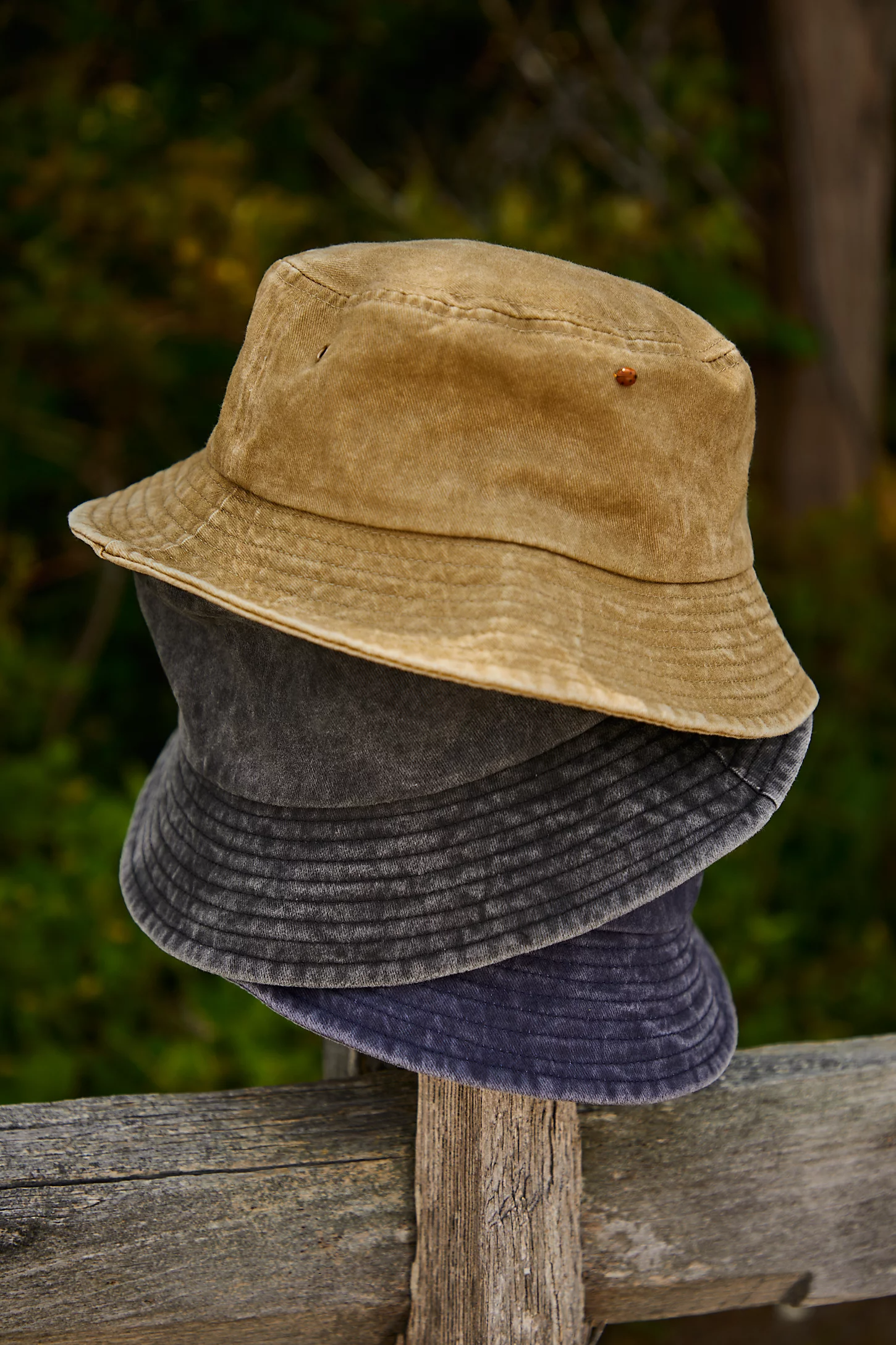 Washed bucket hat hotsell