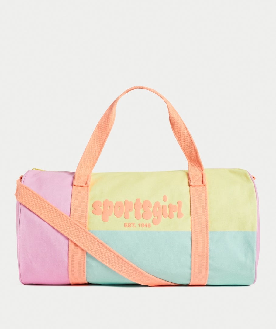 Sports girl duffle online bag