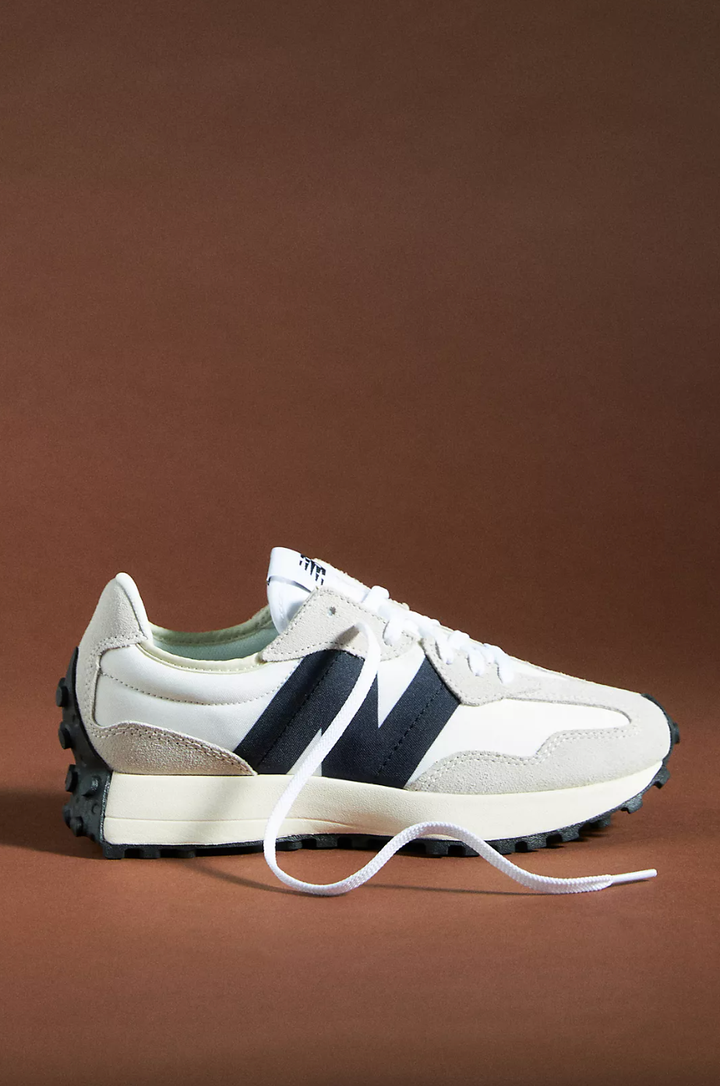 New Balance 327 Sneakers