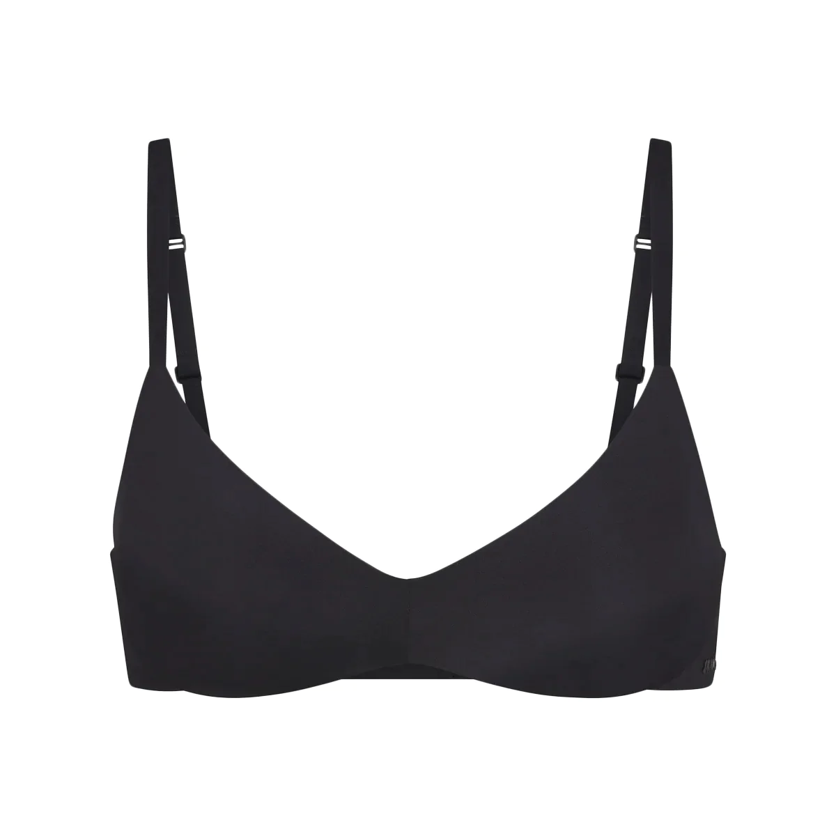 Skims + Wireless Form Push-Up Plunge Bra