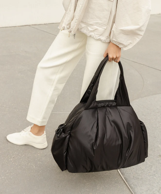 14 Best Weekender Bags That Are Cute and Incredibly Roomy