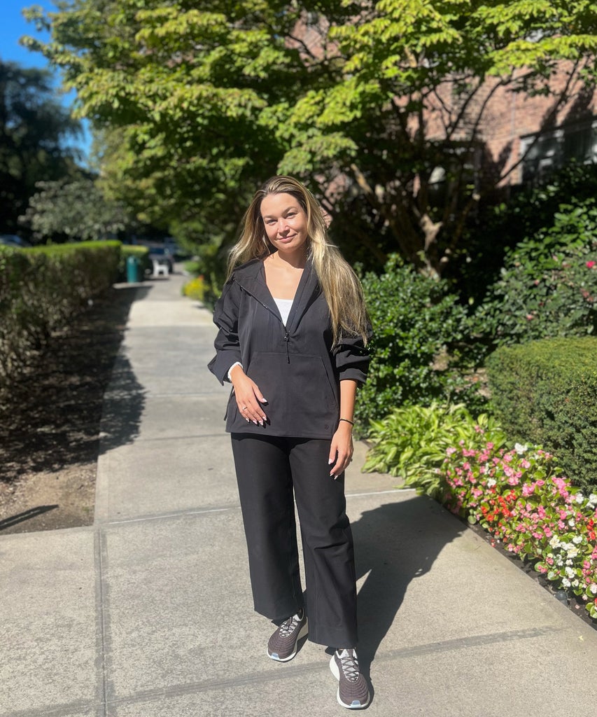 8 Tried-&-Tested Travel Outfits From R29 Editors