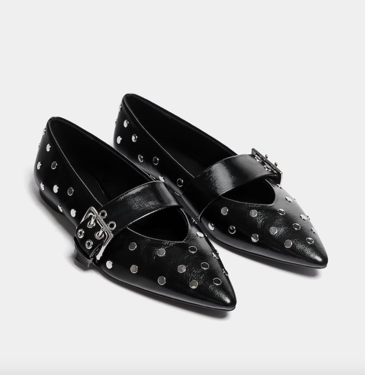 Studded pumps deals flat