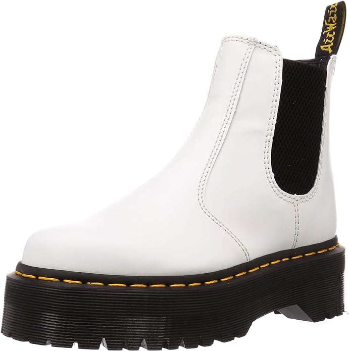 The 15 Best Amazon Prime Shoe Deals For Women 2023