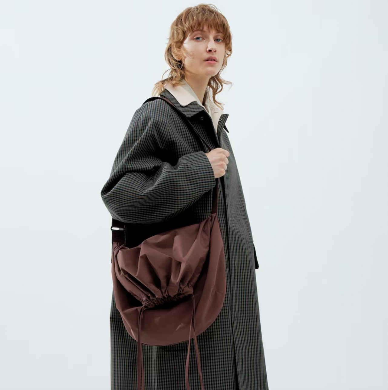 Uniqlo Drawstring Shoulder Bag