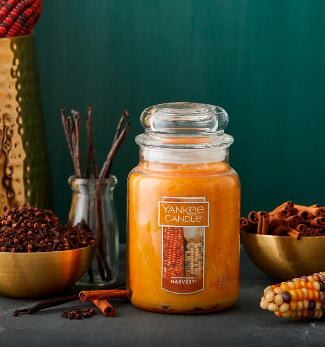 Yankee Candle + Harvest Large Jar Candle