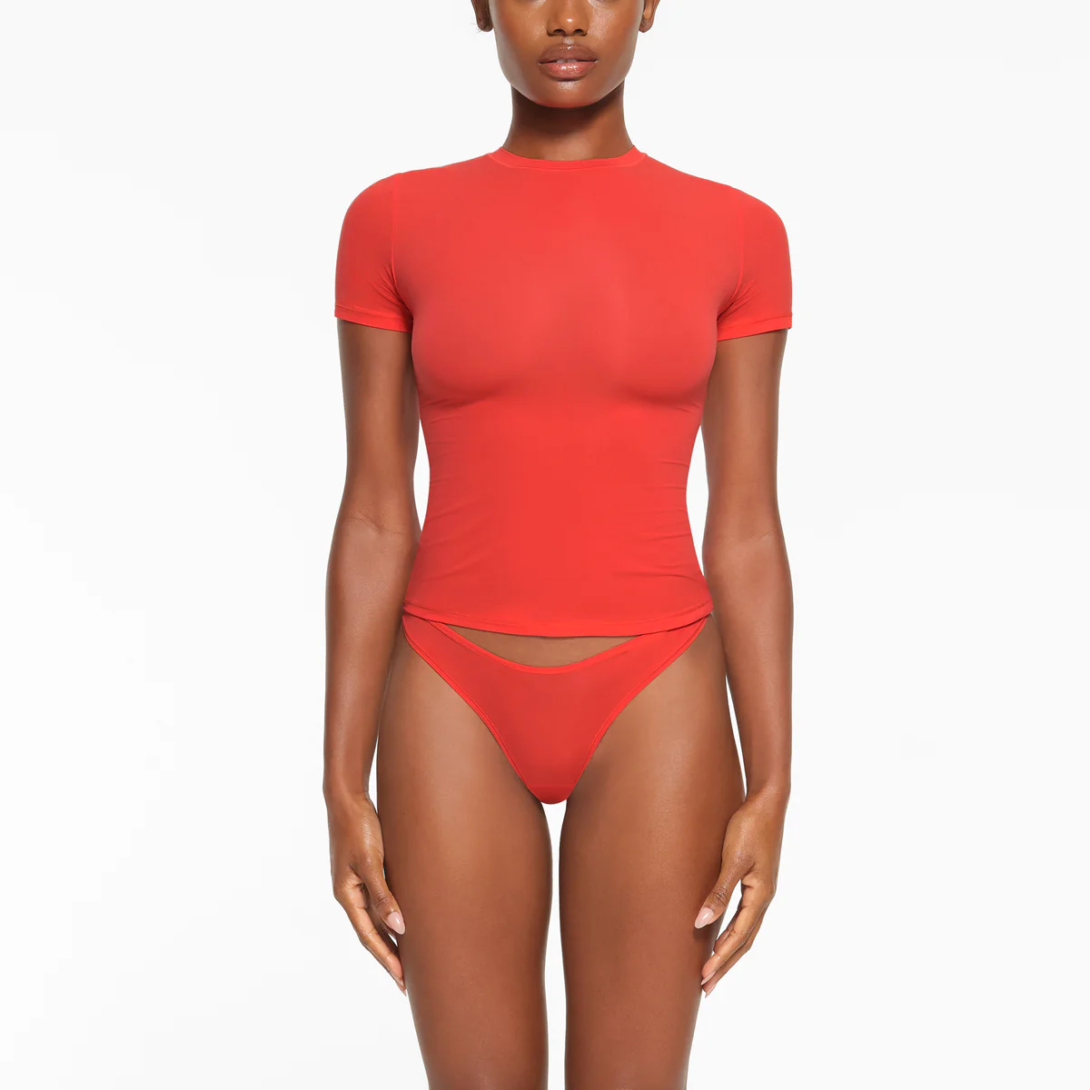 skims-fits-everybody-t-shirt