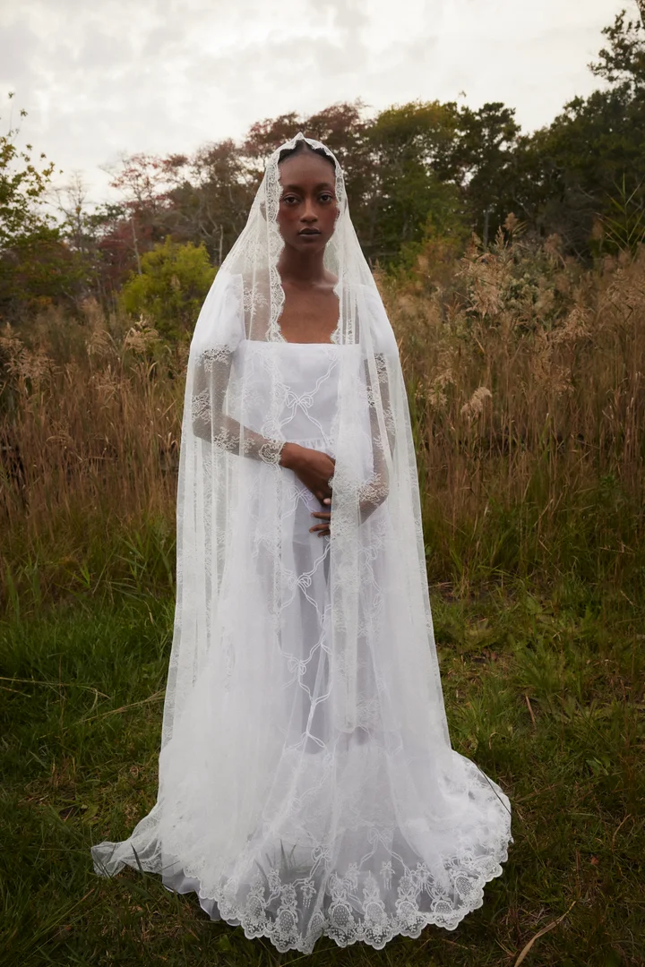 The 27 Best Wedding Veils From  of 2024 for Every Bridal Style
