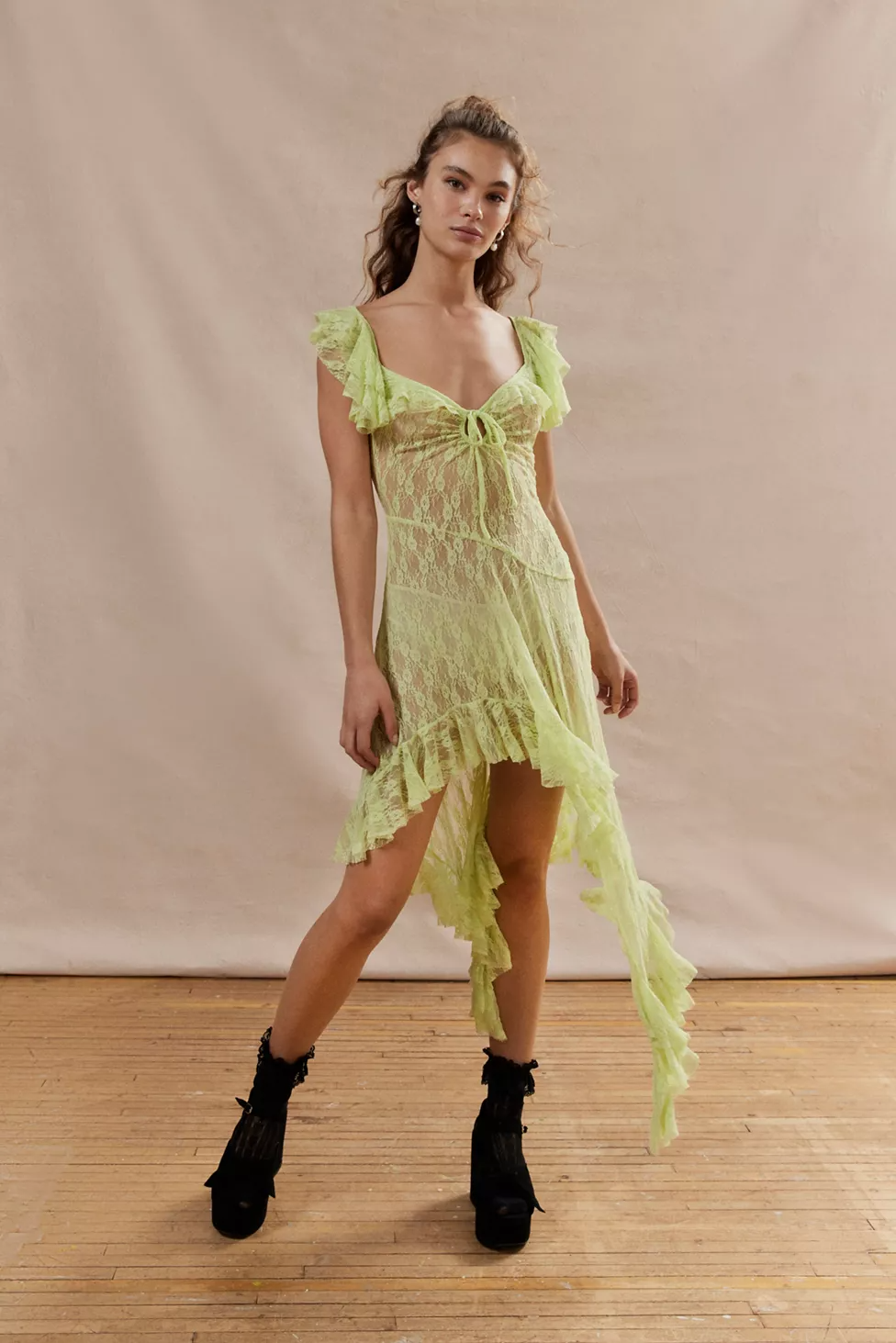 新作 完売品 Riu Sheer layered camisole dress 2WAY SHEER LAYERED CAMI DRESS（ワンピース）｜Ameri（アメリ