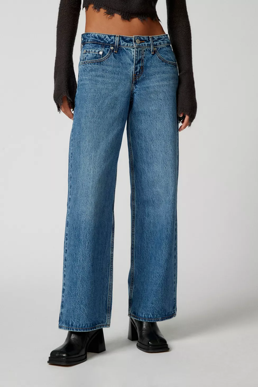 Levi’s + Low Loose Jean