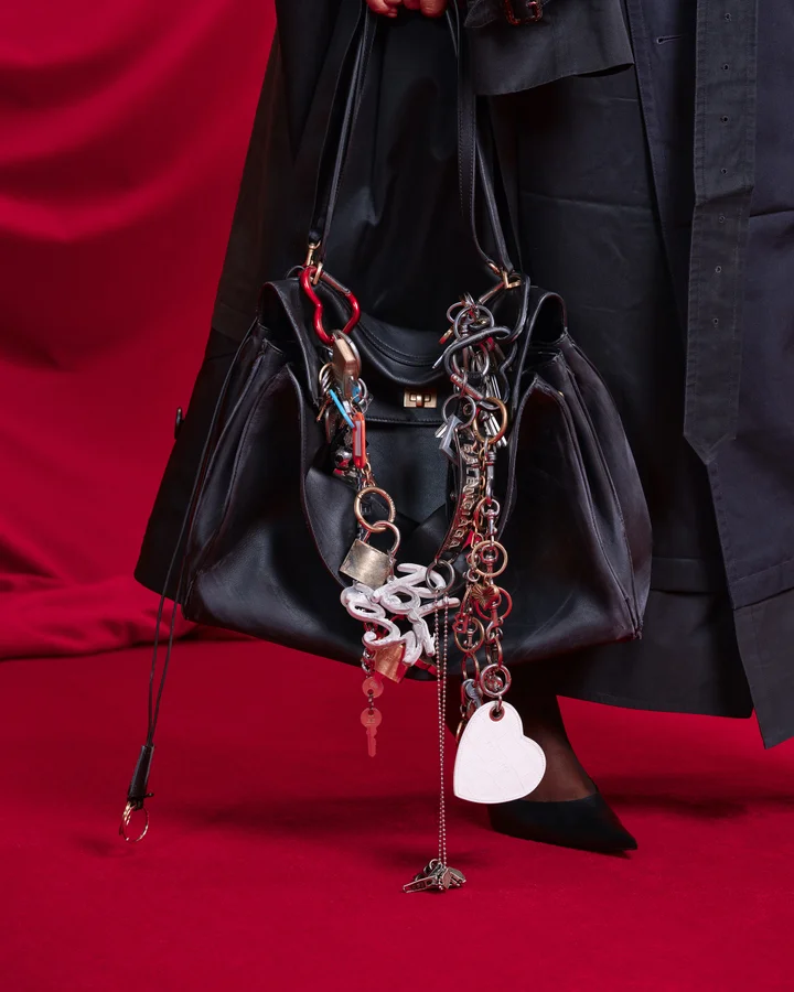 Download Unlock your unique style with Louis Vuitton luxury pieces