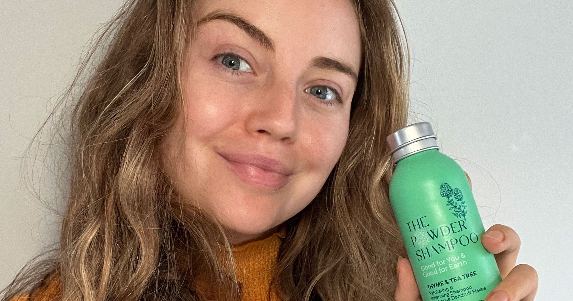 Powder Shampoo Is Better For The Planet — But Is It Better For Your Hair? 1 Powder Shampoo Is Better For The Planet — But Is It Better For Your Hair?