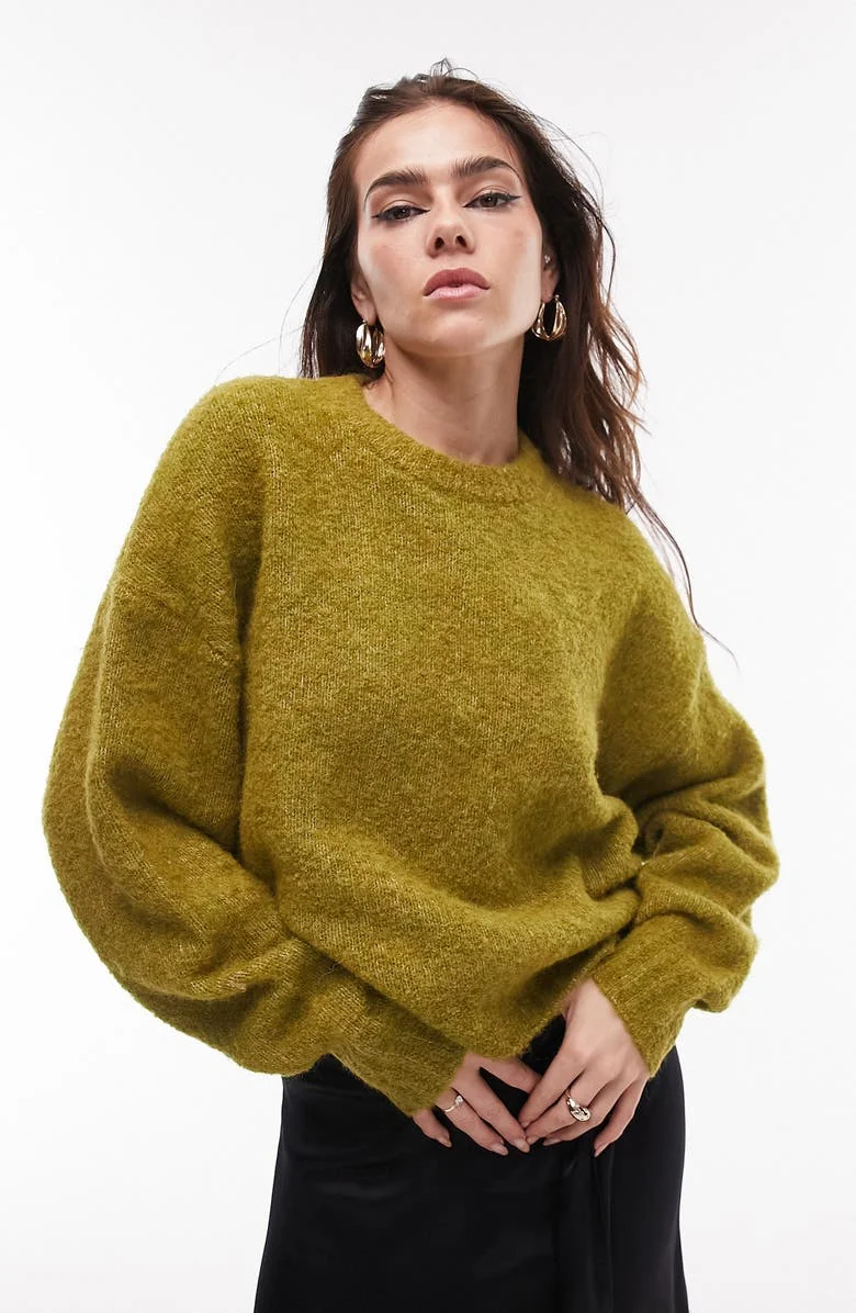 Boucle sweater online