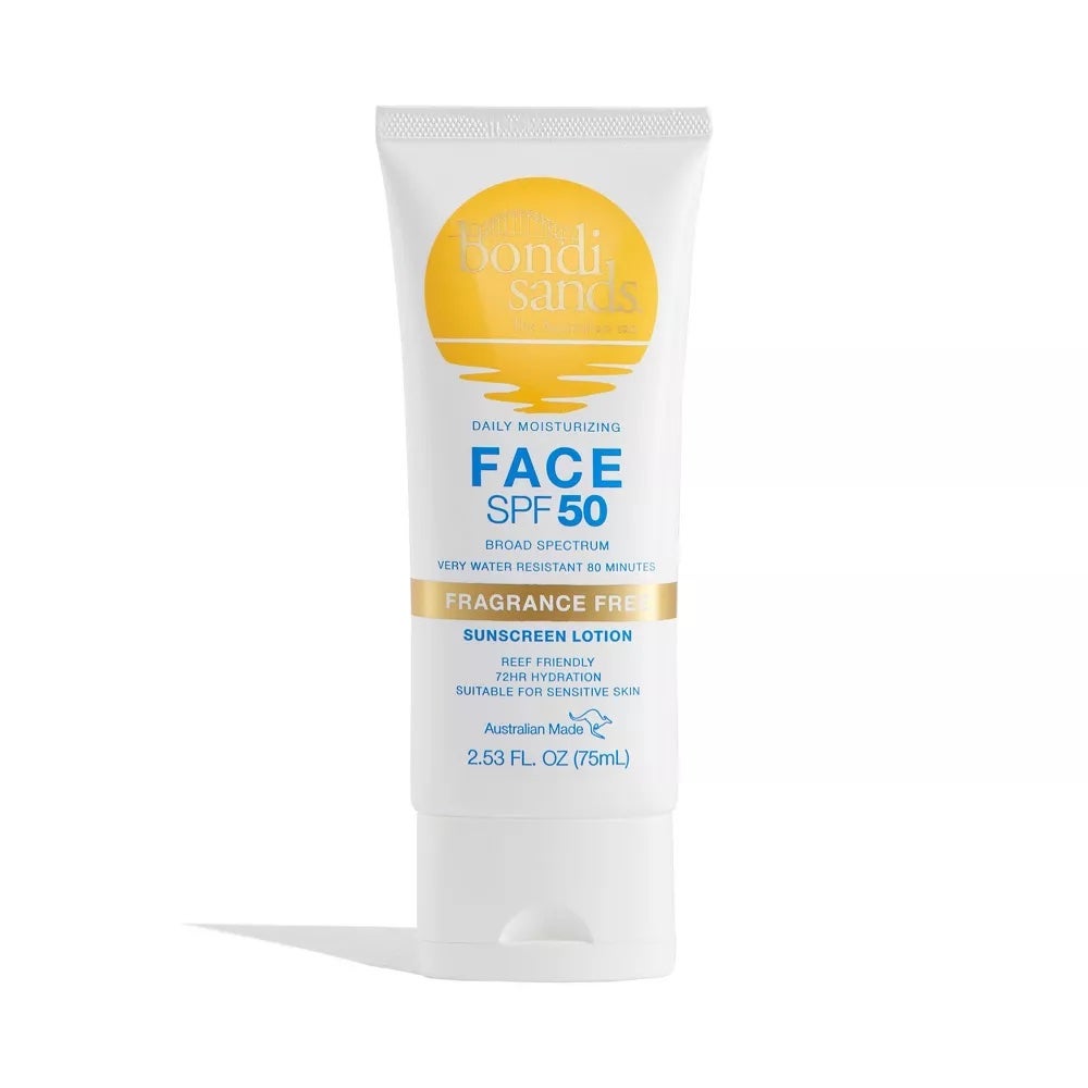  L'Oréal Paris Bright Reveal Broad Spectrum Daily SPF 50 Face  Sunscreen UV Lotion, 1.7 fl oz + Moisturizer Sample : Beauty & Personal Care