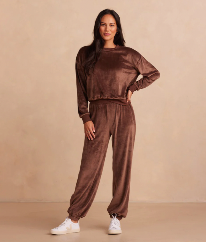 Hue women's discount velour lounge set