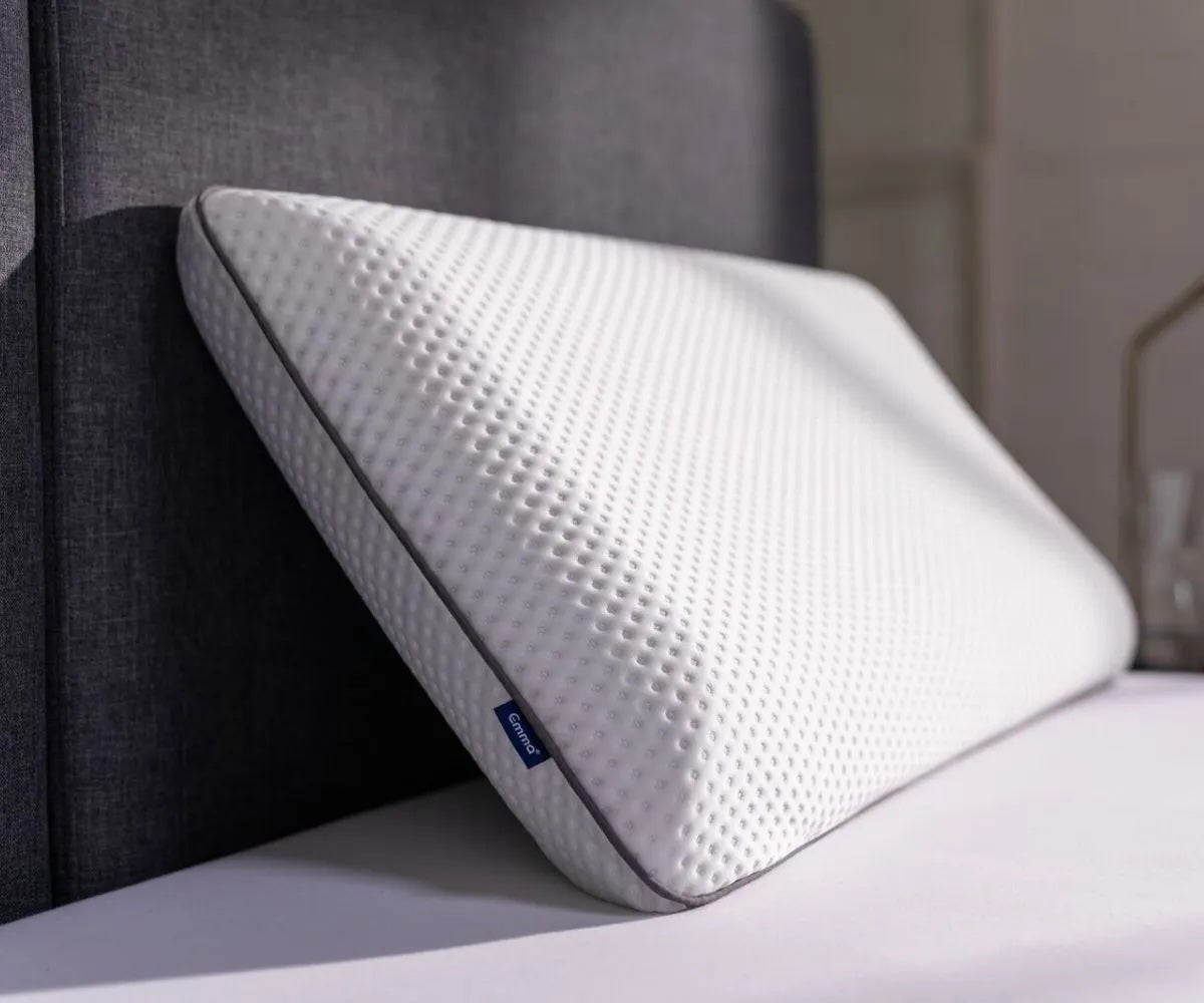 Emma Sleep + Foam Pillow