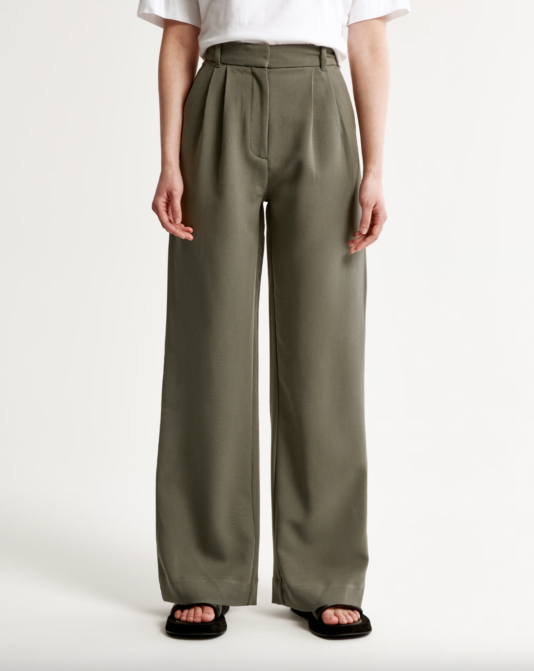 Abercrombie & Fitch + Sloane Tailored Pant