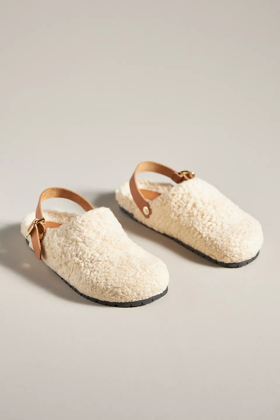 Shearling sales clog slippers