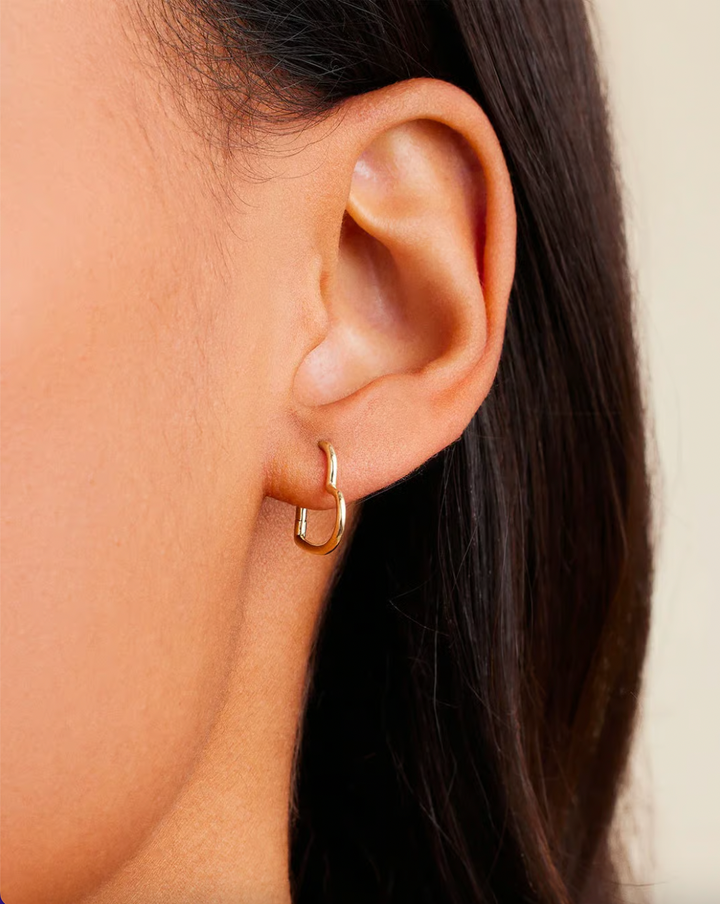 Gorjana huggie hoop earrings deals