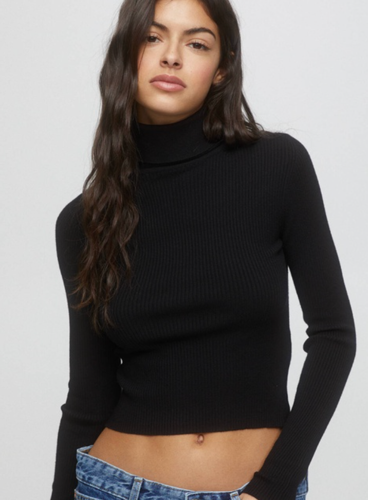 Pull and Bear + Turtleneck Knit Sweater