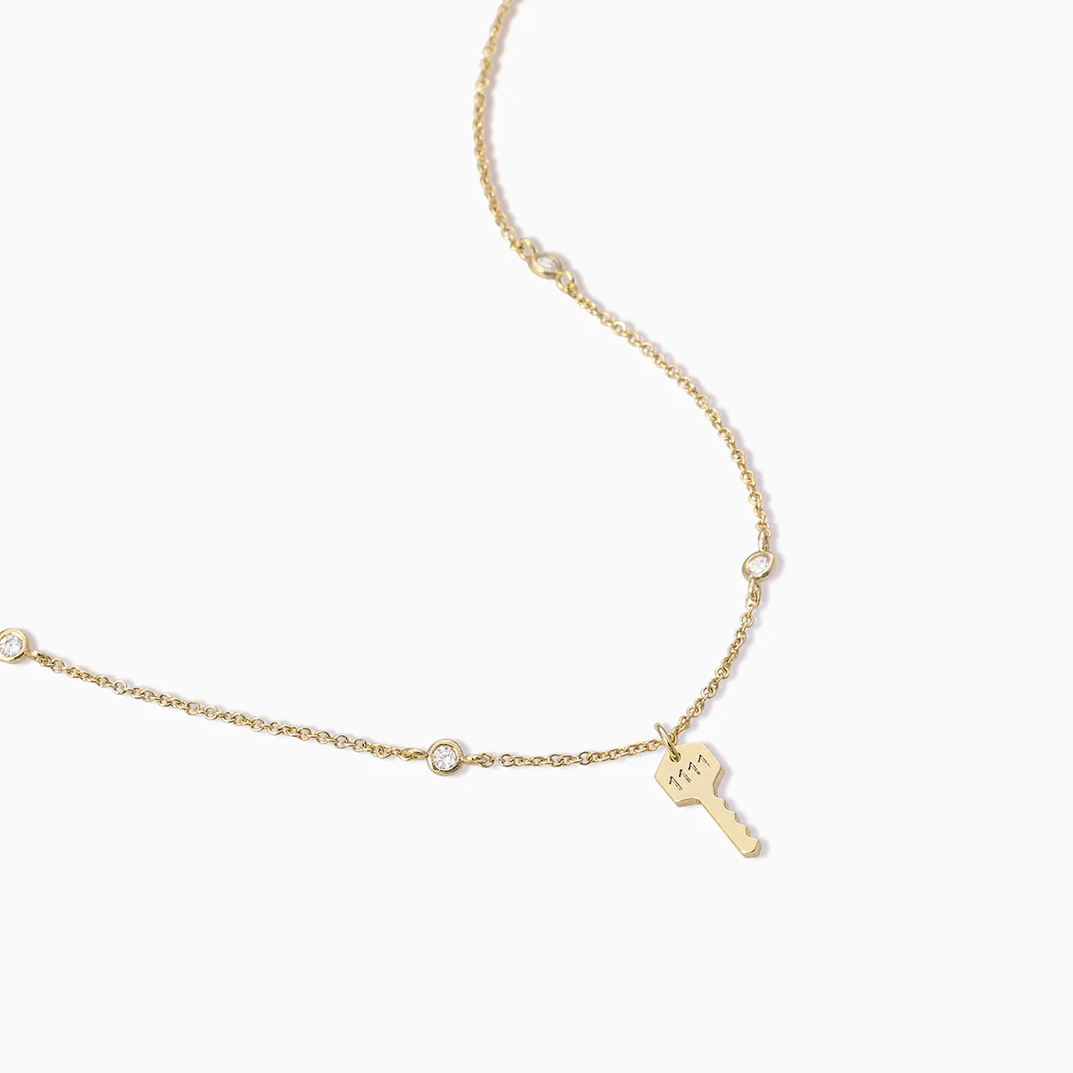 Center Of Attention Statement Chain Necklace in Gold | Uncommon James