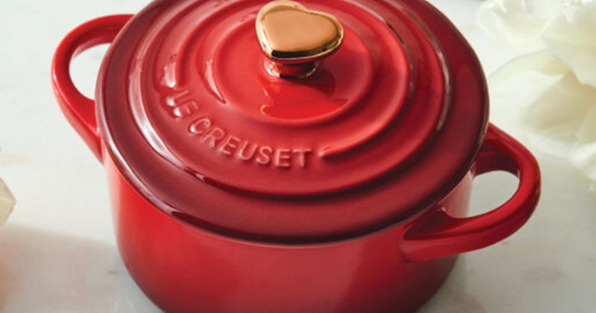 the-best-luxury-valentine-s-day-gifts-under-100-2024