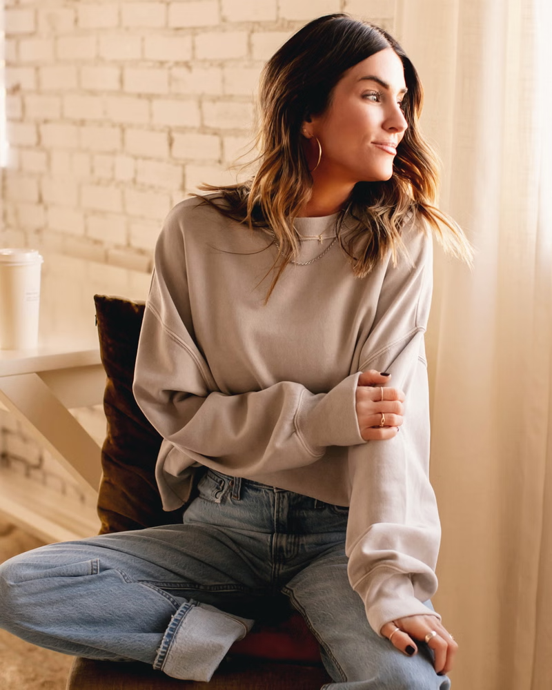 Colsie + Plus Size Oversized Lounge Sweatshirt