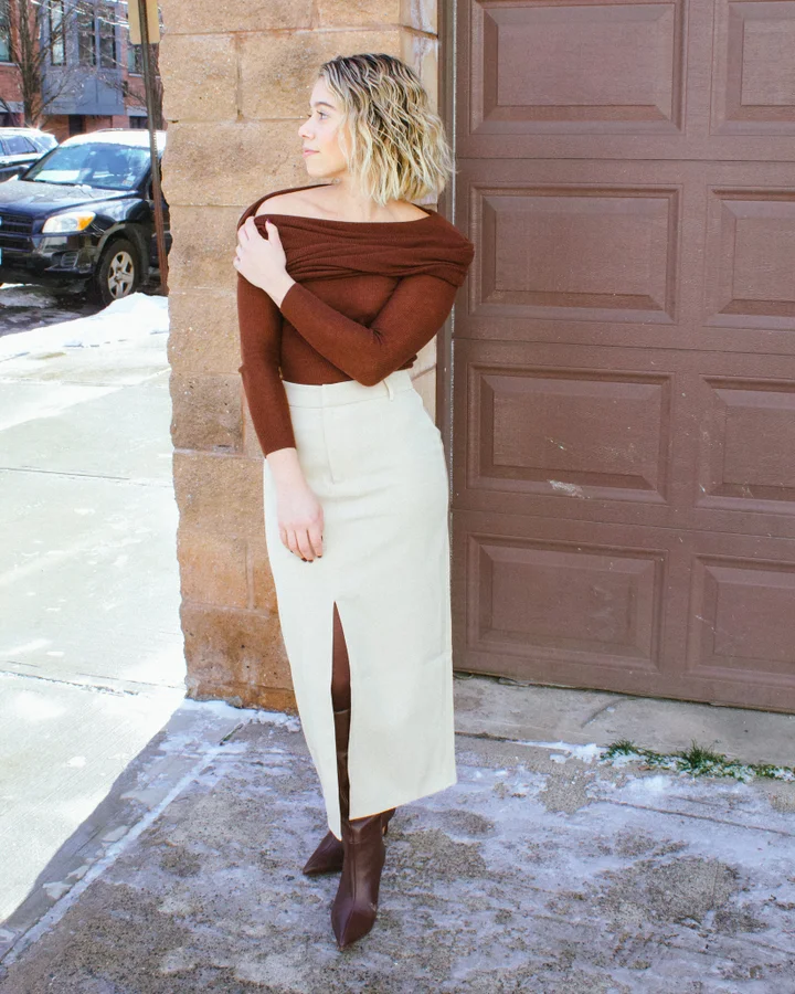 Brown Wool Tights with Dress Outfits (4 ideas & outfits)