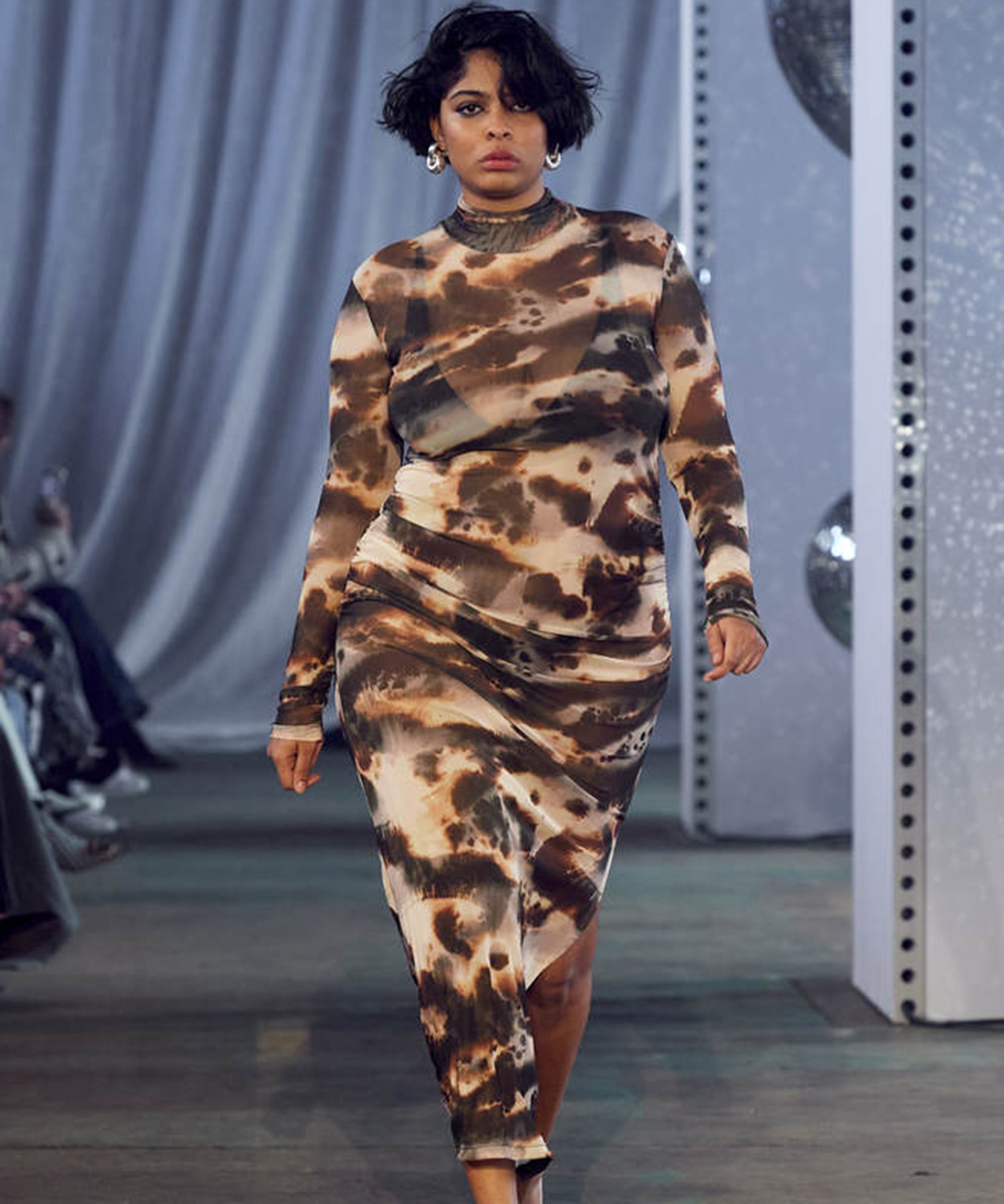 Fendi sable hotsell fur coat