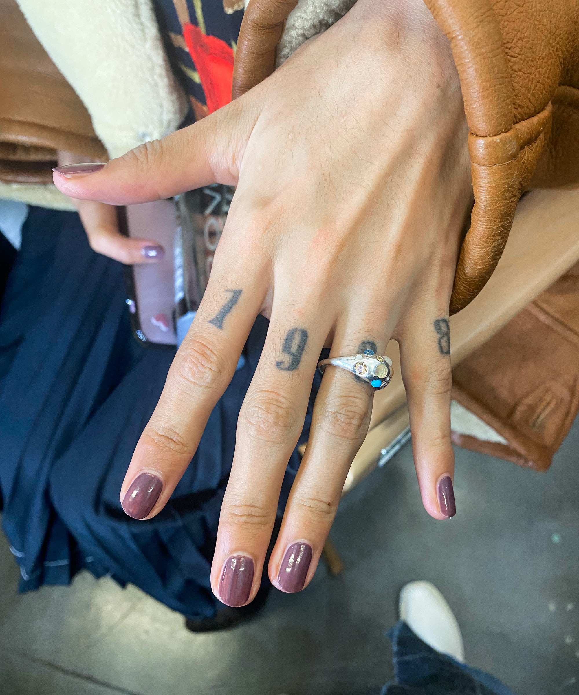 New shop nail paint