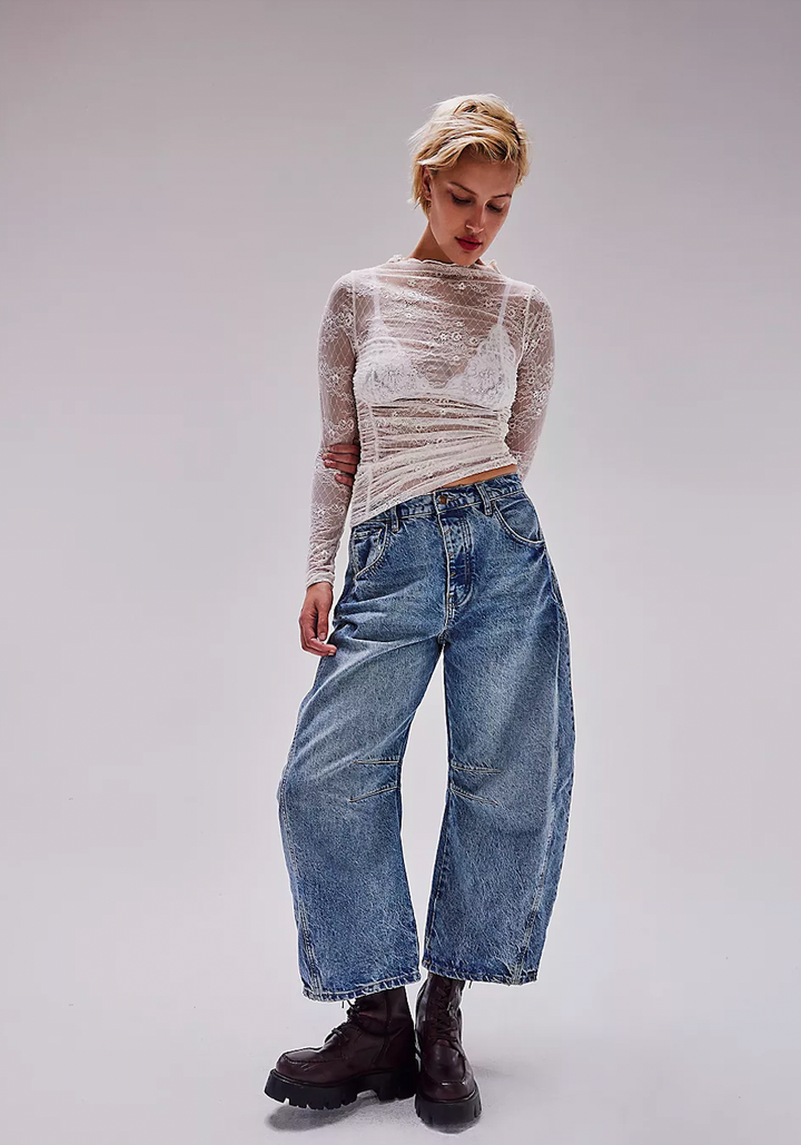 Enhance your curves with WonderFit jeans