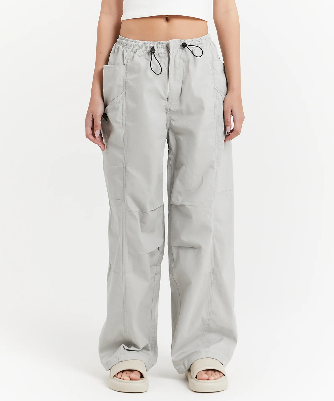 Woven wide-leg cargo pants