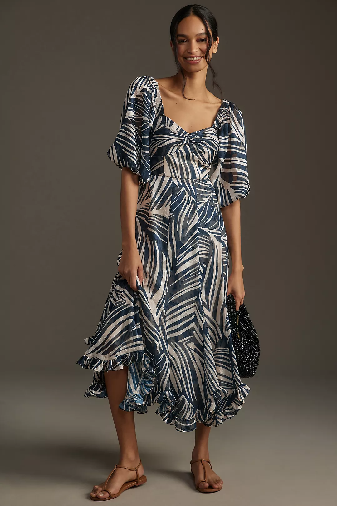 美品 herlipto Troncais Puff Sleeve Dress herlipto Troncais Puff Sleeve Dress