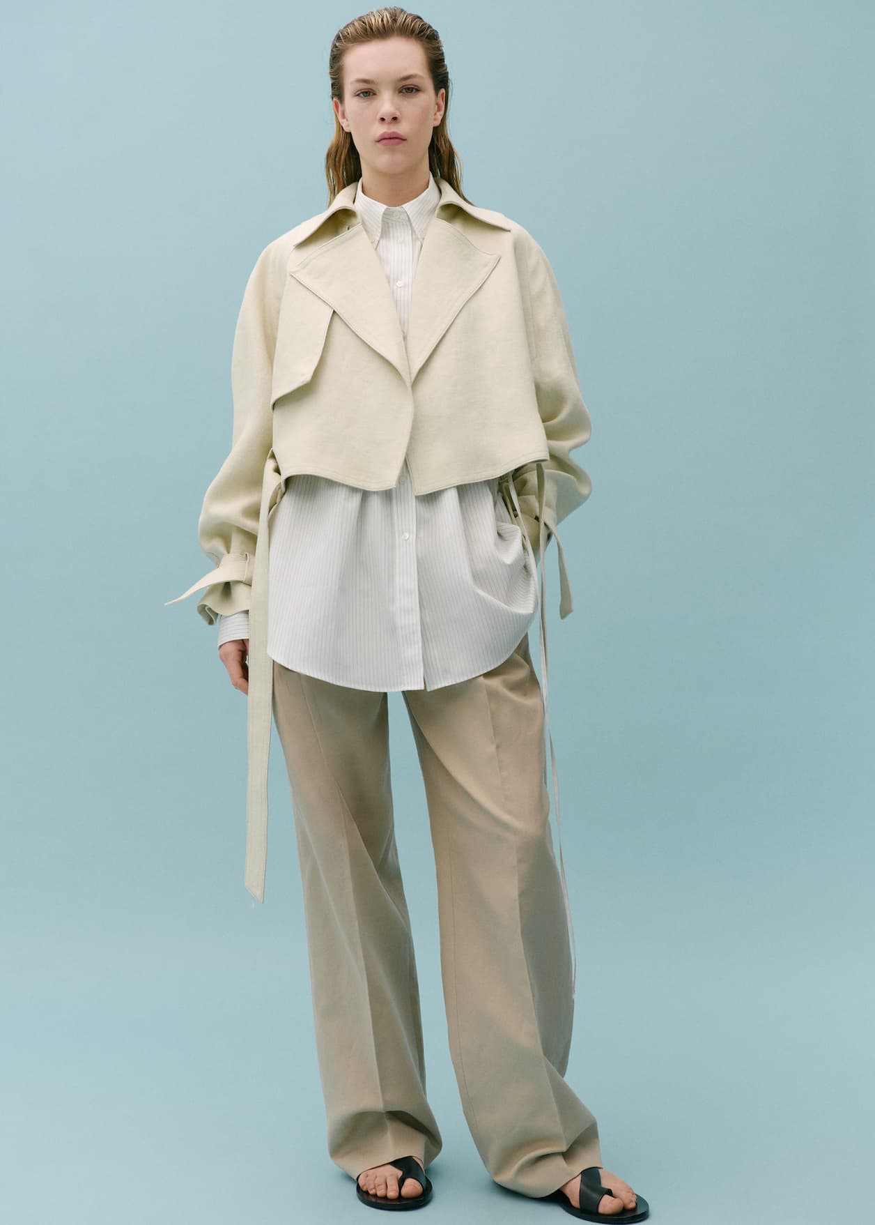 国内発| VICTORIA BECKHAM Trench カットアウト シルクドレス VICTORIA BECKHAM トレンチカットアウトシルク ミディドレス