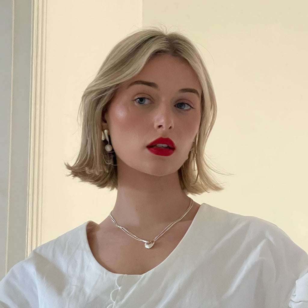 Introducing The “Bell Bottom” Bob: This Season’s Breakout Hair Trend