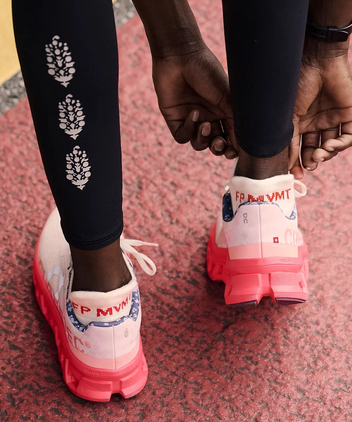 Wearing Two Different Colored Shoes Mismatched Shoes Day Shoes