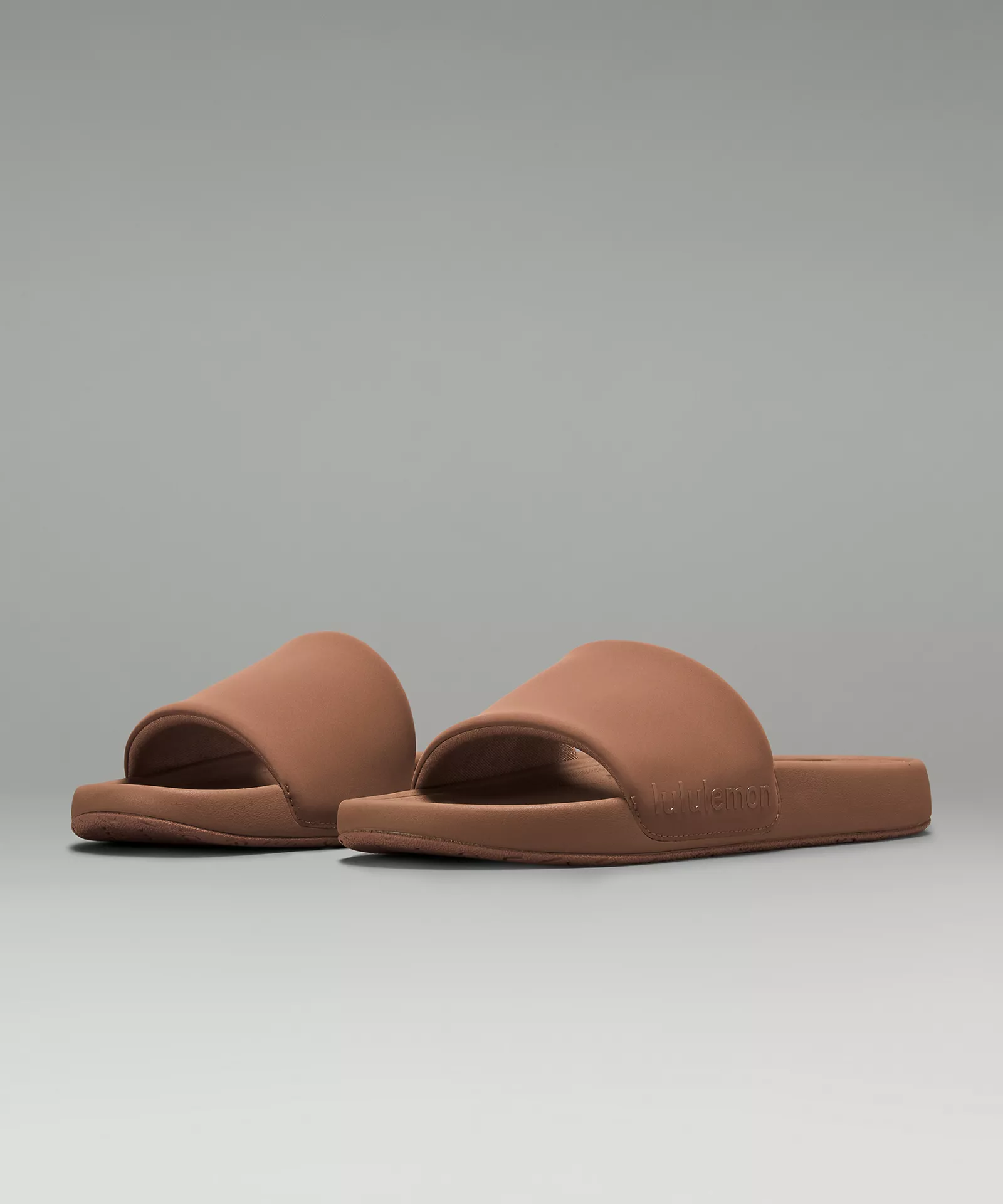 Bernardo Alice Slide Sandals
